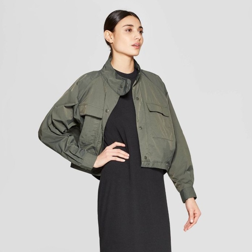 NWT Oversize Cropped Bomber Jacket